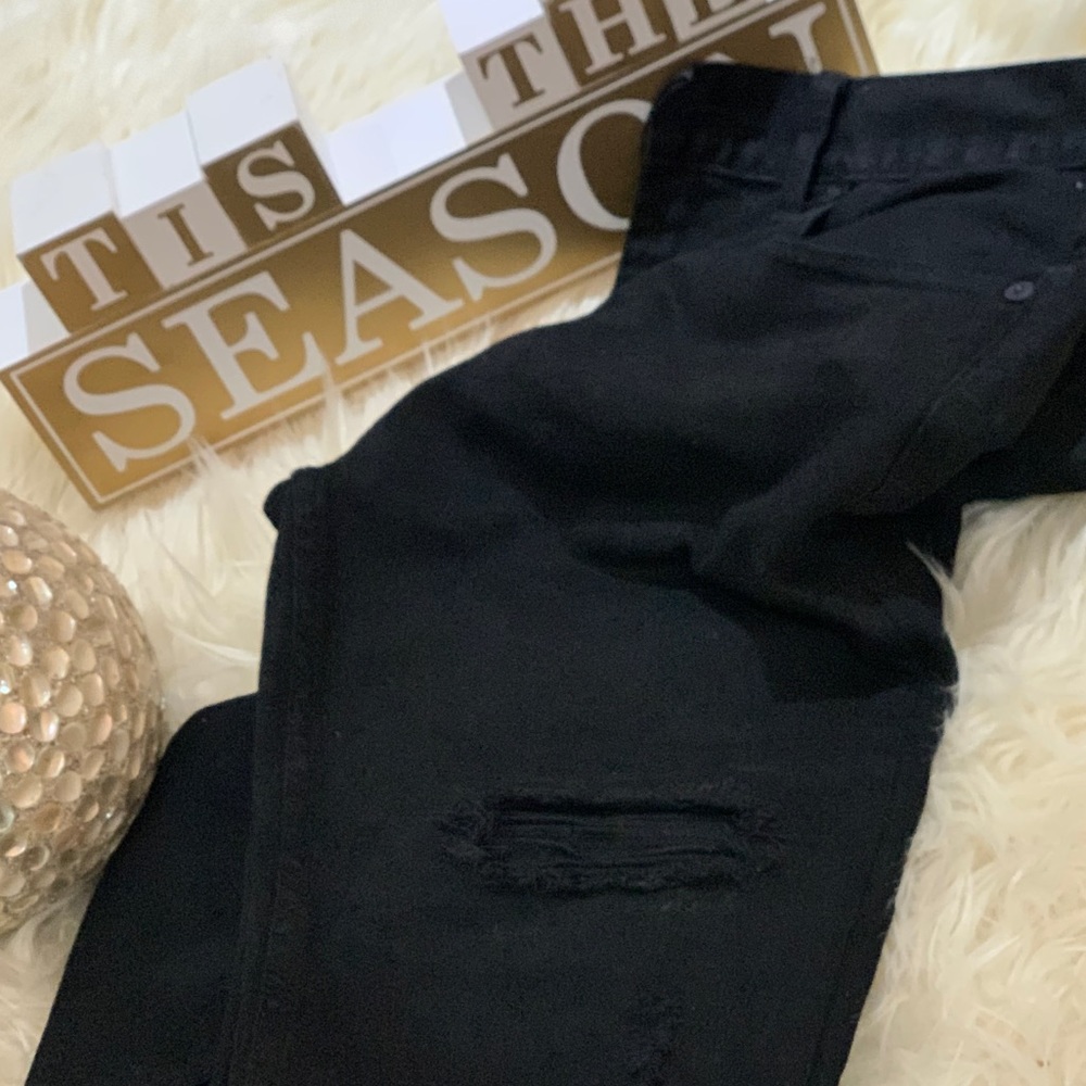 Skinny black men’s jeans